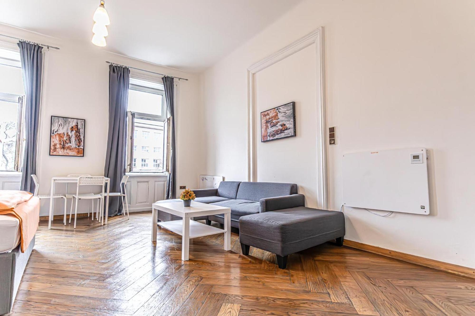 Gorgeous 1Br Apt Near Akh Hospital Виена Екстериор снимка